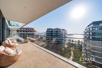 Full Sea View | 3 Month Break | 12 Cheques