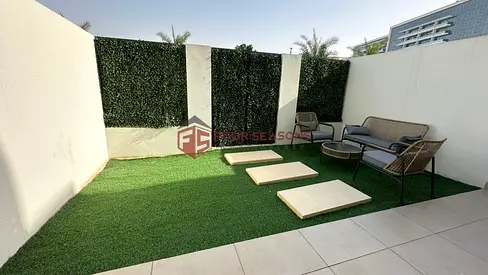Elegant 2-Bedroom Townhouse Marbella II, Mina Al Arab | Garden View & Beach Access