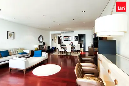 Rare Corner Unit | Crypto accepted | Sea view