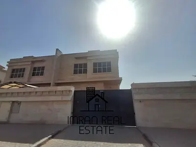 Specious 4BR corner villa ready to Move