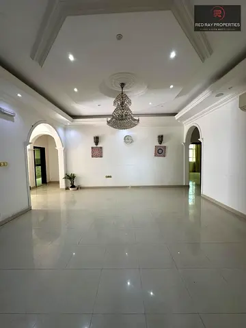 Spacious villa fore rent in al dhait south