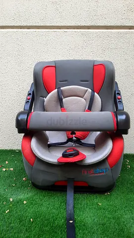 Child Car Seat - Safe and Comfortable