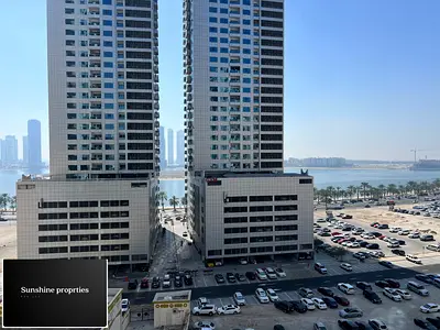 Sea View LAVISH 2BHK Available NEAT CLEAN WITH GYM