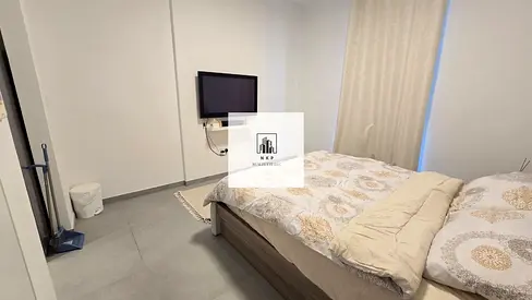 Specious luxury full furnished studio available for rent