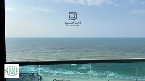 صفقة ساخنة! 2 غرفة نوم شقة مطلة على البحر للبيع.