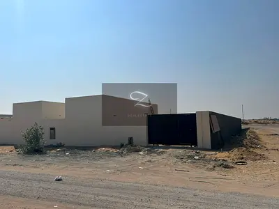 للإيجار — حوطتان متجاورتان في الصجعة الصناعية، الشارقة