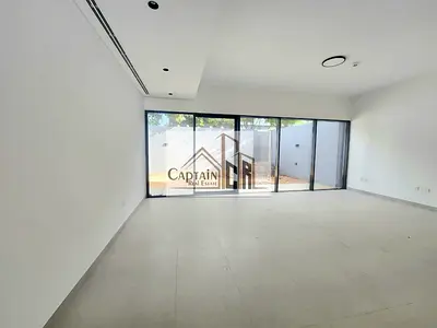 🌿 Elegant Corner 3-Bedroom Townhouse in Robinia | Garden Living • Maid’s Room • Premium Community Lifestyle 🌿