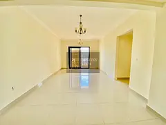 Lavish 3 bedroom 3bathroom with balcony parking@ wardrob 1 parking free just rent 68k