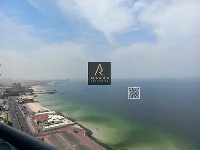 بإطلالة بحرية 100% ومساحة كبيرة مباشرة من المطور