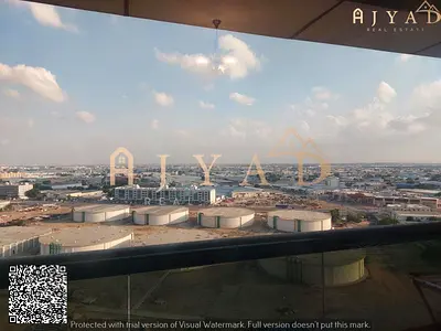 شقة للبيع في برج كونكر النعيمية | إطلالة مفتوحة | 1300 قدم مربع | 550,000 درهم نقداً