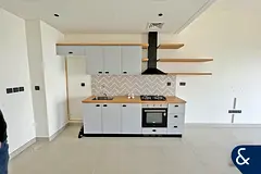 Unfurnished | Available | 1 Bed Apartment