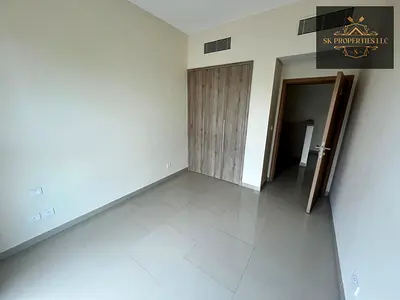 🏡 فيلا فاخرة للإيجار في منطقة الليلك، الزاهية – 120,000 درهم إماراتي (شيك واحد) 🌟