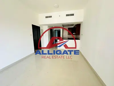 1BR WITH MARINA VIEW / HIGH FLOOR / HUGE LAYOUT /