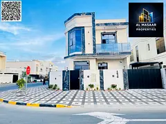 Two-story corner villa with a modern design and high-end finishes, at a special price and in a prime