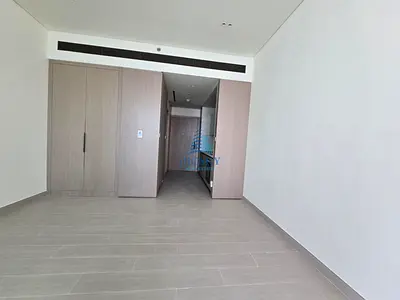 Elegant Studio | Prime Location | Ready to Move