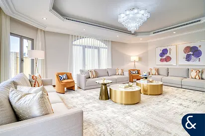 5 Beds | Furnished | Vacant | Immaculate