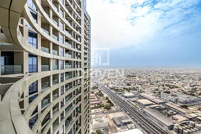 Sea Burj AlArab View | High Floor | Fully Finished