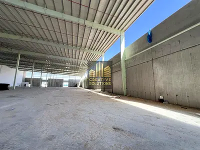 PRIME LOCATION WAREHOUSES FOR RENT BIG SQFT