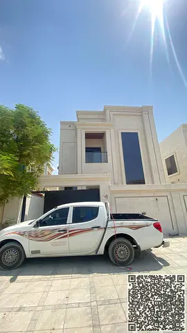 فيلا جميلة مكونة من 5 غرف نوم رئيسية متاحة للإيجار في موهايت 02 عجمان
