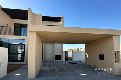 Large Plot | 4BR Corner | Emaar South