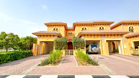 Corner | Single Row | Fully Furnished Andalusia Style