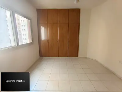 1BHK LAVISH HUGE / NEAR TO CORNISH/