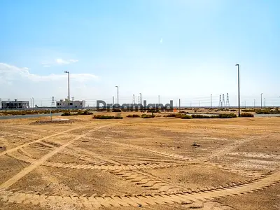 Close to Sheikh Zayed Road | Corner | Easy Access