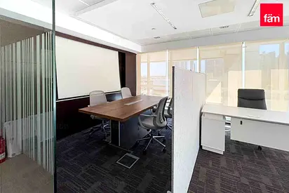 Fully Fitted| | Prime Location | Vacant Now