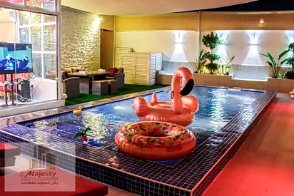 للبيع فيلا في امارة الشارقة منطقة الفلج تشطيبات سوبر لوكس