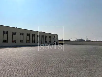 Accommodation + Yard | For Sale | Tenanted