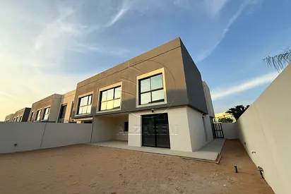 √Corner Unit | Type E-Big Layout | Move-in Ready√