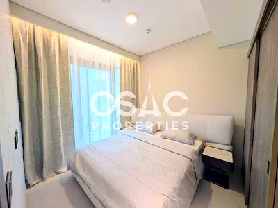 Burj Khalifa View | Multiple Cheques | Luxury