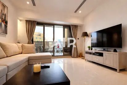 Spacious | Fully Furnished | Downtown Living