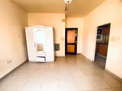 Luxury Big size saprt kitchen studio 19k available