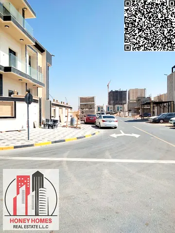 قطعة أرض مخصصة لبناء فيلا للبيع في موقع متميز في عجمان، على بعد دقيقتين من شارع الشيخ محمد بن زايد وشارع E311.