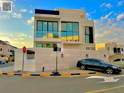 فيلا مميزة بمساحة كبيرة في الزاهية