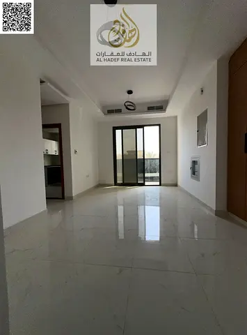 📍 الموقع بالتفصيل: دولة الإمارات العربية المتحدة – إمارة عجمان – منطقة الحميدية – الحميدية 1 – بالقرب من مطعم الحمادي – موقع حيوي قريب من الخدمات وال