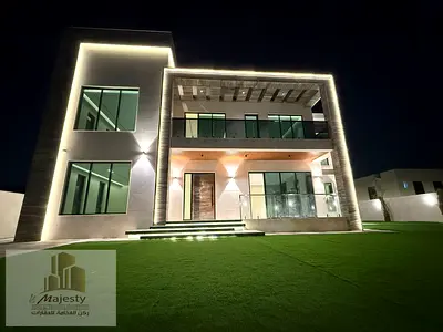 Modern villa for sale in Al Houshi Sharjah with luxurious personal finishes 7 master bedrooms spacious areas large yard prime location near the mall m