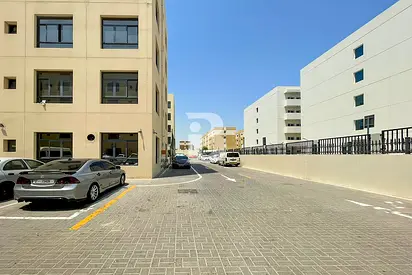 PREMIUM LABOUR CAMP | 4 ROOMS AVAILABLE