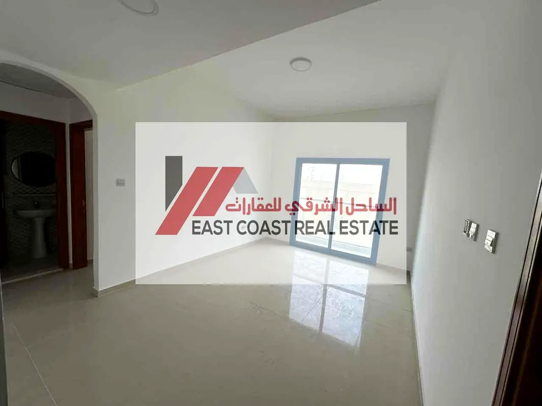 شفة سكن اول غرفتين وصالة