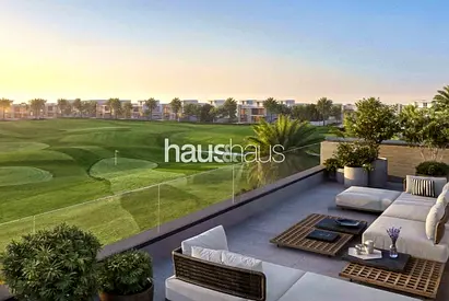Beautiful Detached 4BR villa | Balcony