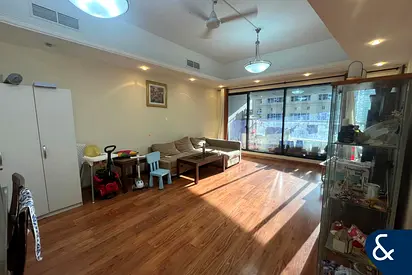 Spacious 1 Bedroom | EXCLUSIVE | VASTU
