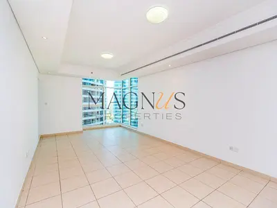 VACANT/MARINA SIKY LINE VIEW/WELL MAINTAINED