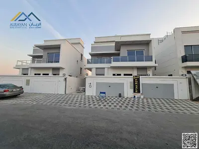 أرضي وأول وروف مع الكهرباء والماء  والتكييف مركزي