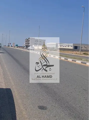 For sale directly from the owner in  Uaq Umm  Al-Thoob new sanya   43594 sqft 45*90