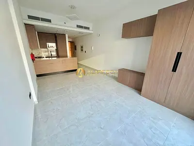 Fitted Kitchen | Open View | Ready To Move