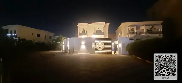 Corner Commercial Villa For Rent