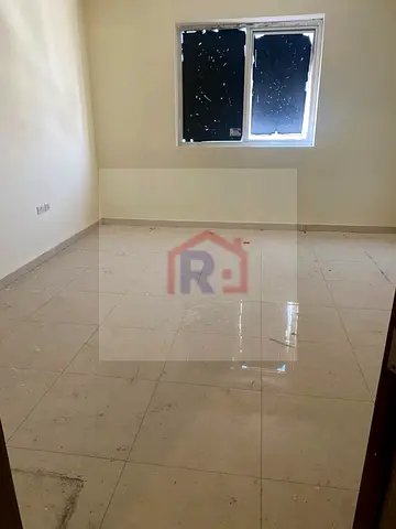Laboure camp available in Musaffah M37 Total 14 Rooms