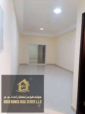 صفقة ساخنة مبنى4G+3 بدخل 10% {100% تملك حر ومؤجر بالكامل للبيع في النعيمية عجمان