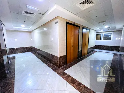 TAKE A LOOK \ LUXERY APPARTMENT \ FAMILY BUILDING \ AT THE PRIME LOCATION
